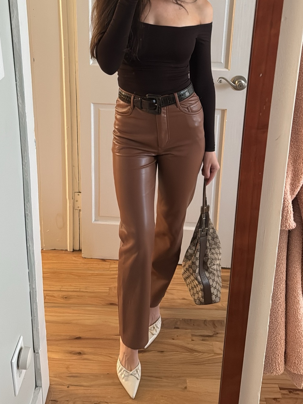 Aritzia Wilfred The Melina Faux Leather Pants size 0 in Cognac
